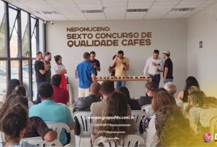 Produtores participam da sexta edição do Concurso de Qualidade Cafés de Nepomuceno na Minasul, com degustação e premiação dos melhores cafés.
